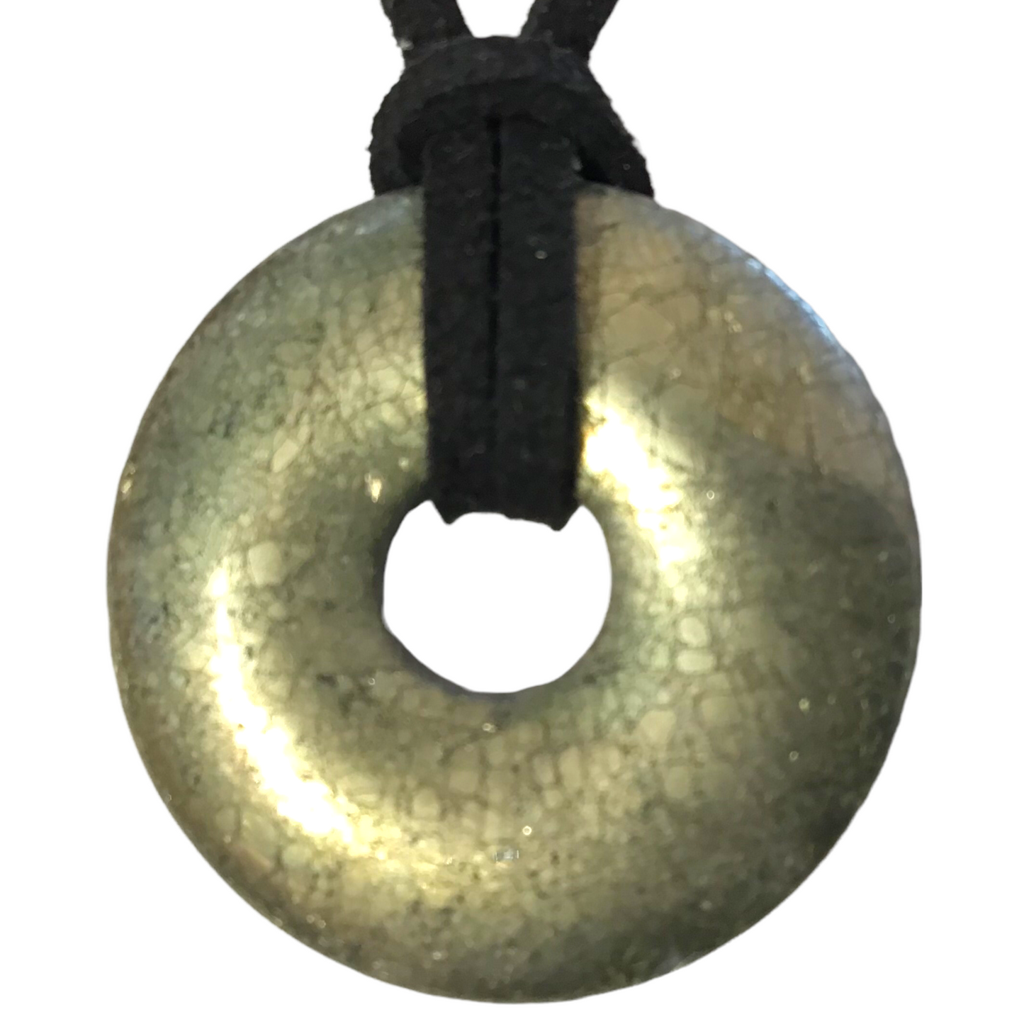 Premium Donut Pyrit Ø 40mm optional als Kette mit Silber- oder Goldspirale und Wildlederband